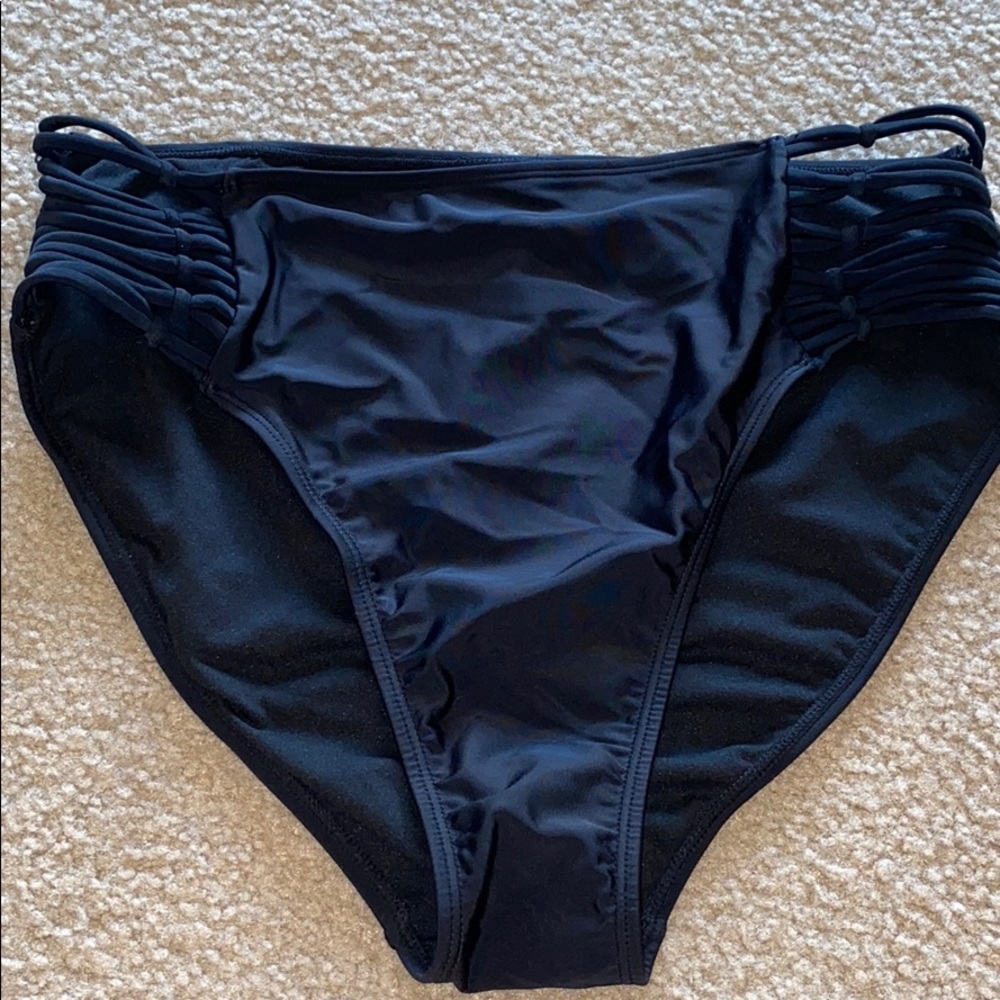 High waisted swim bottoms